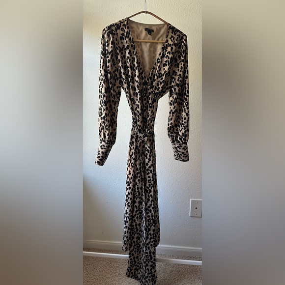 Women’s Halogen Midi Leopard Print Midi Wrap Dress Size S - Picture 5 of 7
